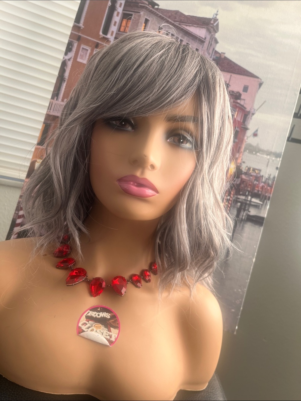 Gray Short Wavy Women's Wig -